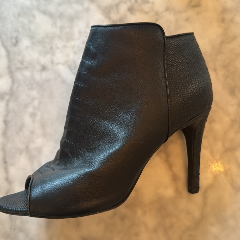 Joie “Gwen” Open Toe Bootie With Side Zip. Size 8… - image 6